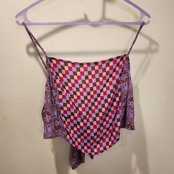 SO Juniors  Floral Checkered Pink and Brown Straps Short Casual Top Size L - Picture 5 of 12
